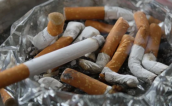 Szara strefa dla sprzedaży nielegalnych papierosów najniższa w historii